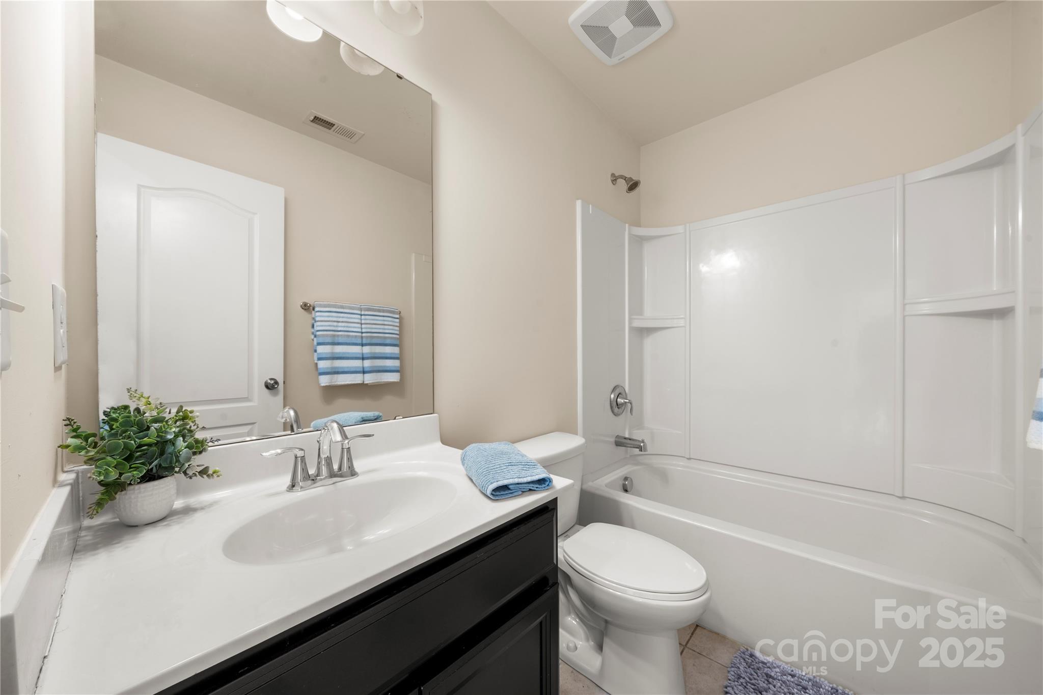 113 Burlingame Court #D — Mooresville