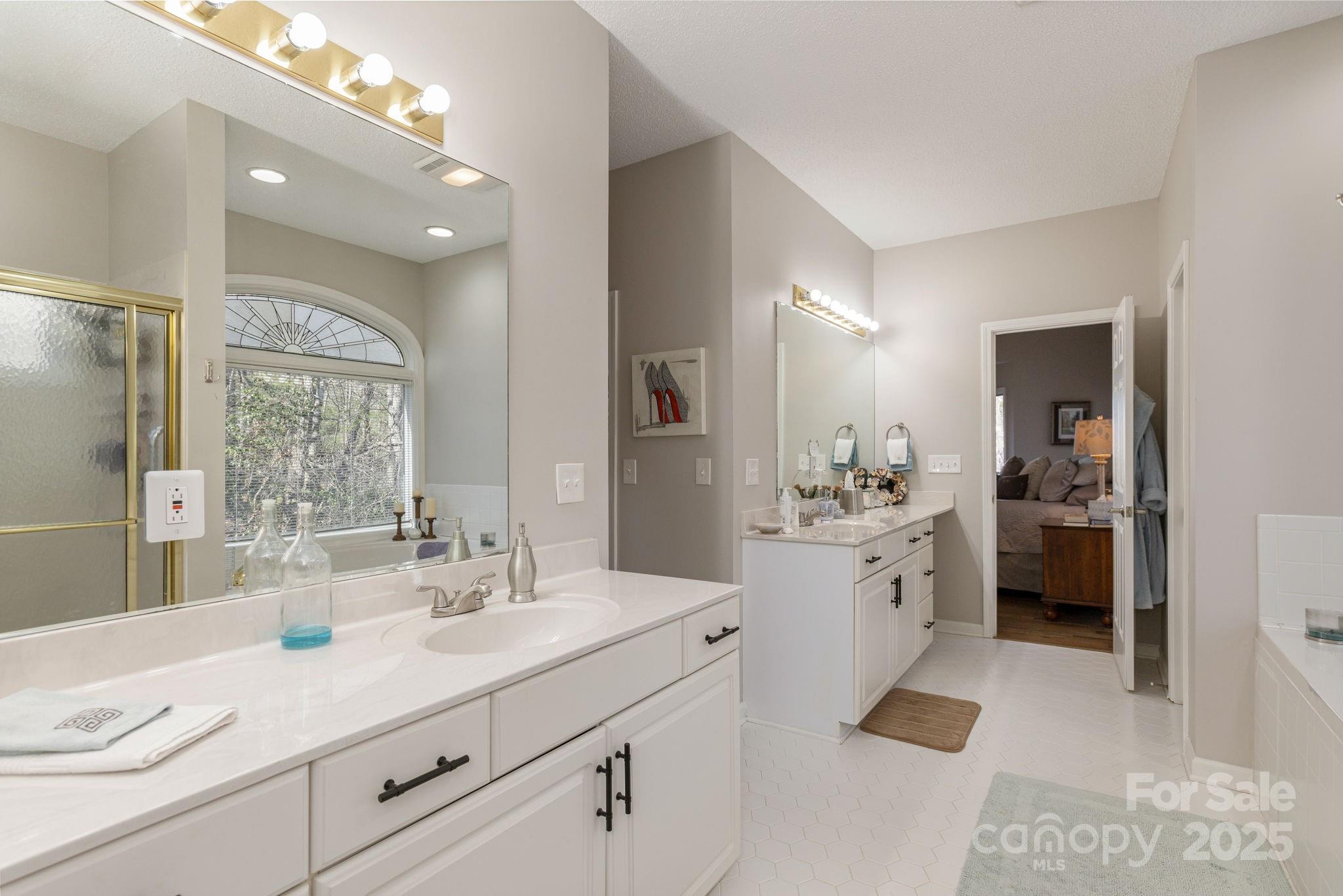 155 POPLAR LOOP Drive — Flat Rock