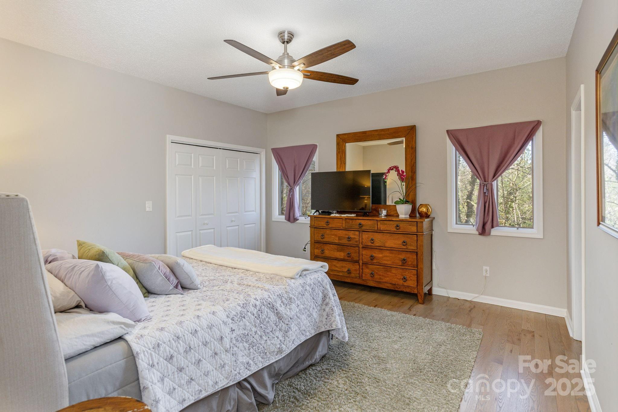 155 POPLAR LOOP Drive — Flat Rock