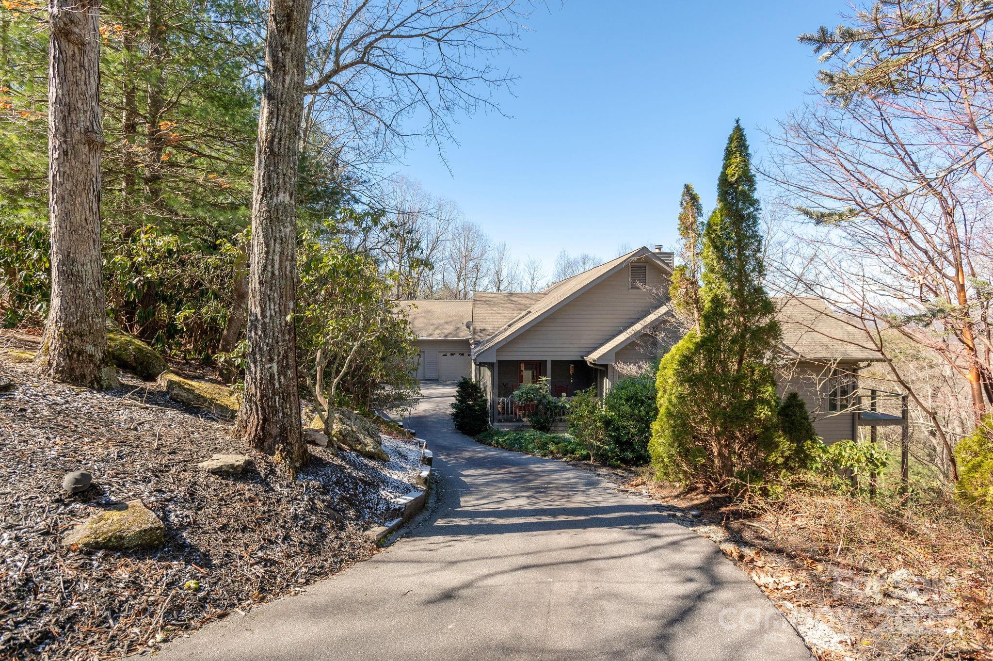 155 POPLAR LOOP Drive — Flat Rock