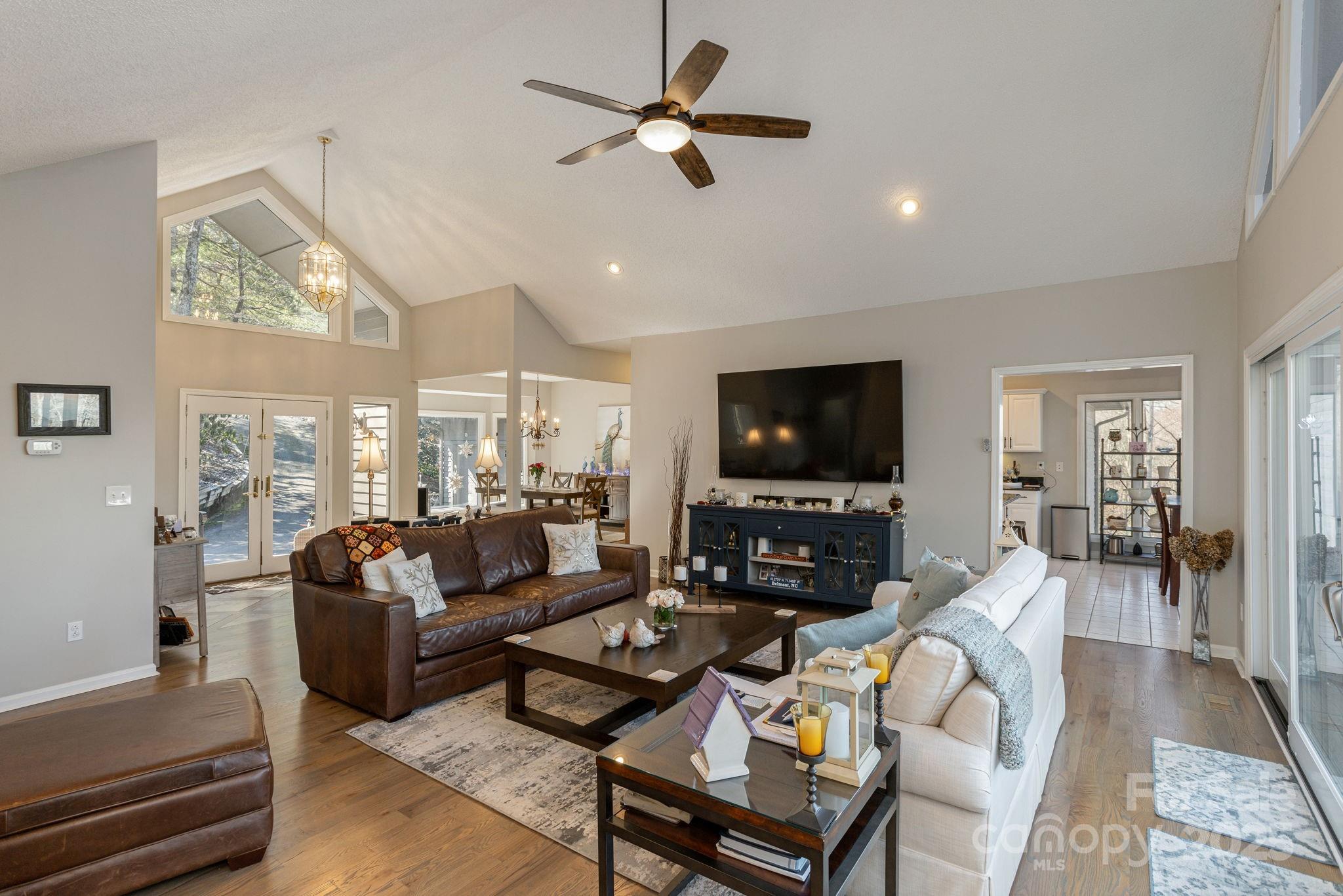 155 POPLAR LOOP Drive — Flat Rock