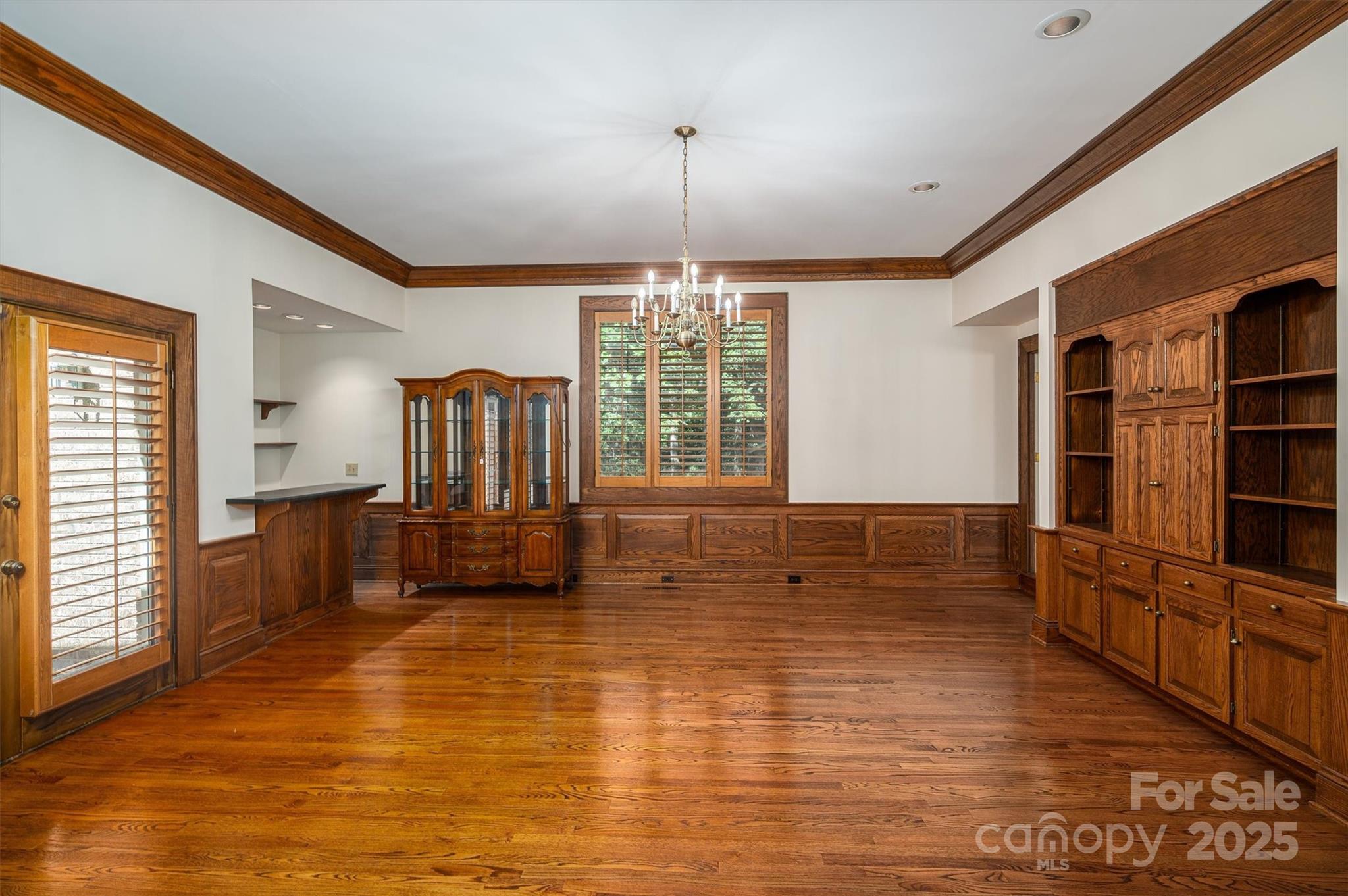 1816 Country Garden Drive — Shelby