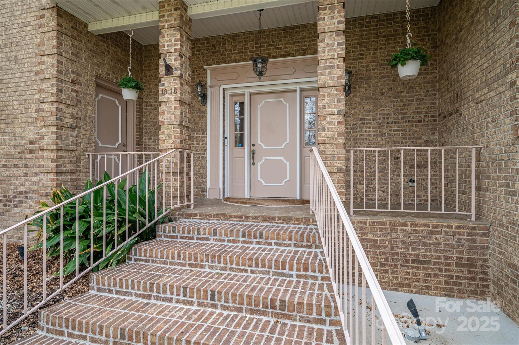 1816 Country Garden Drive — Shelby