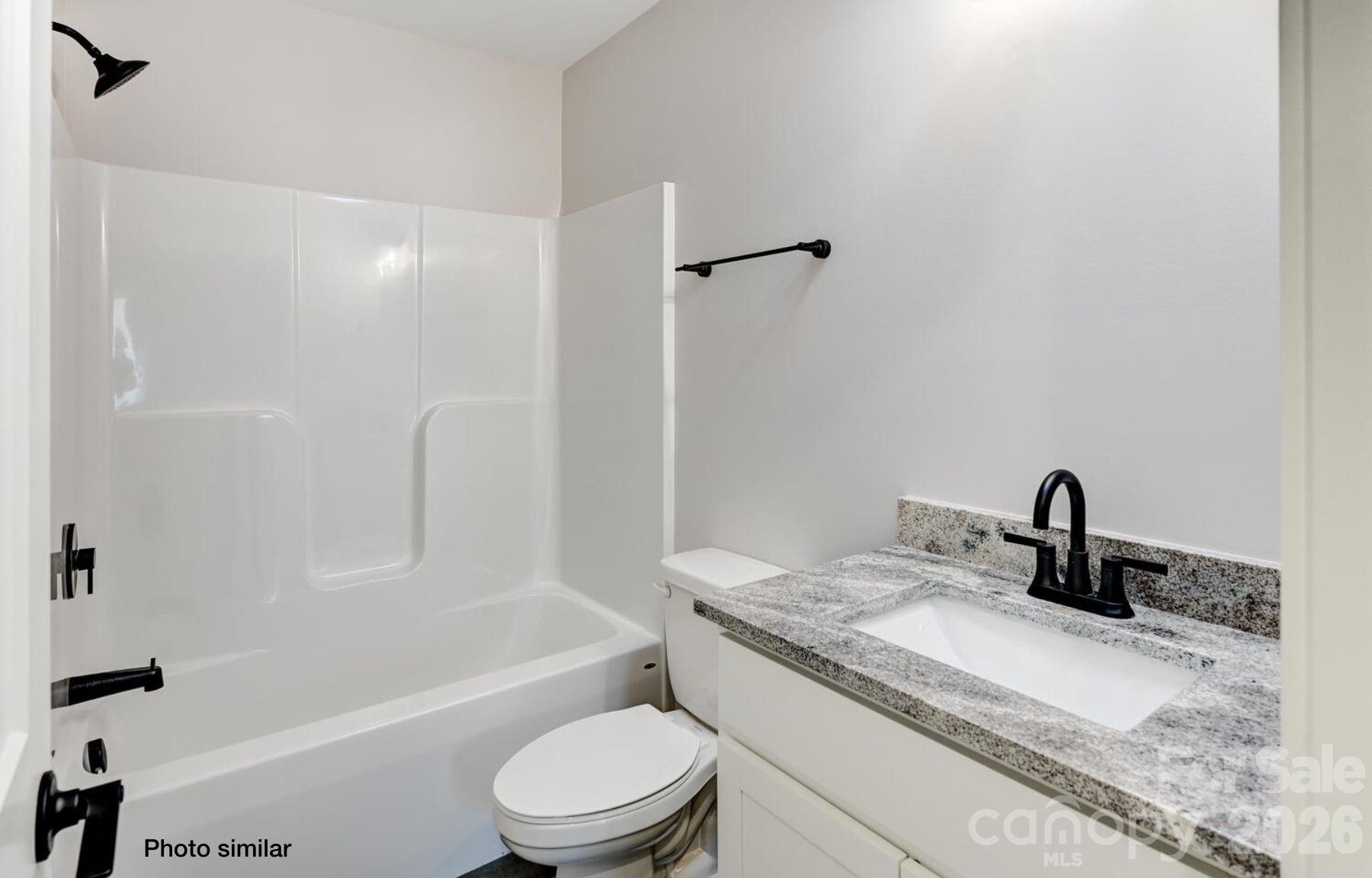 33 Loblolly Lane — Asheville