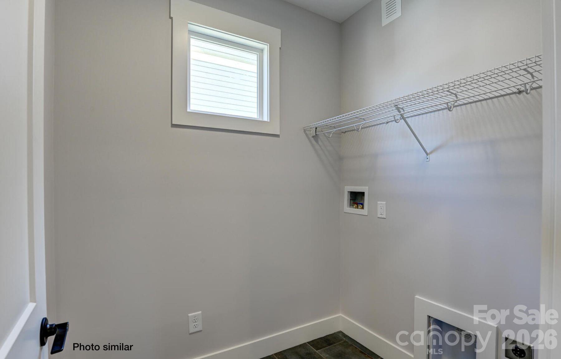 33 Loblolly Lane — Asheville