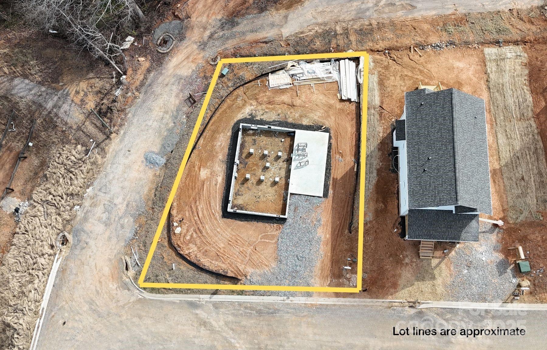 35 Loblolly Lane — Asheville