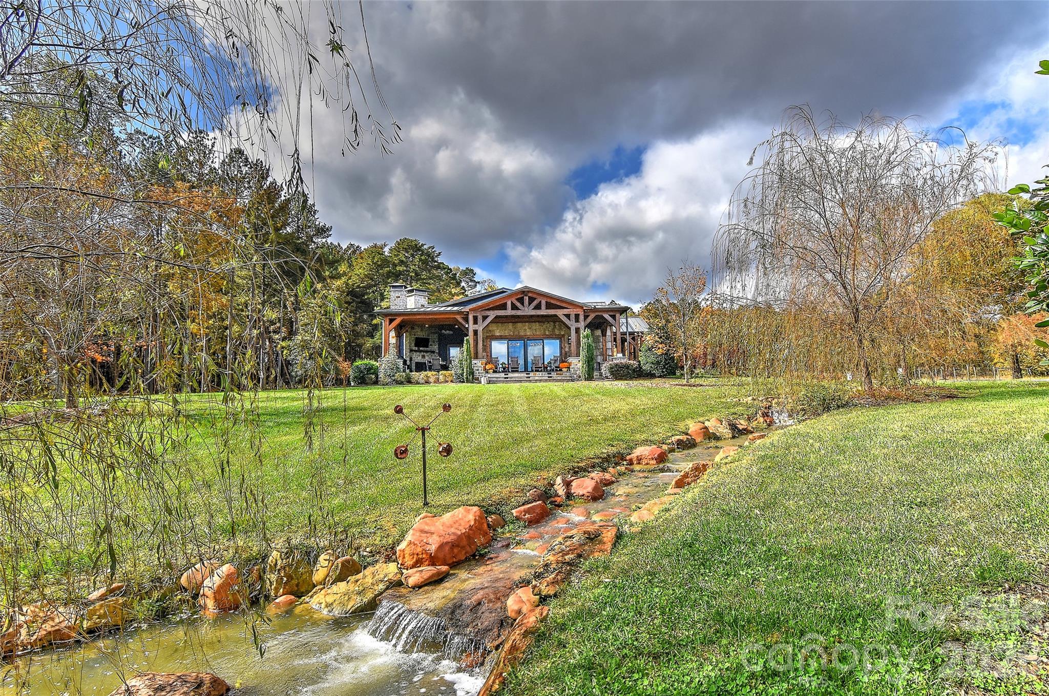 153 Badenyon Place — Union Grove