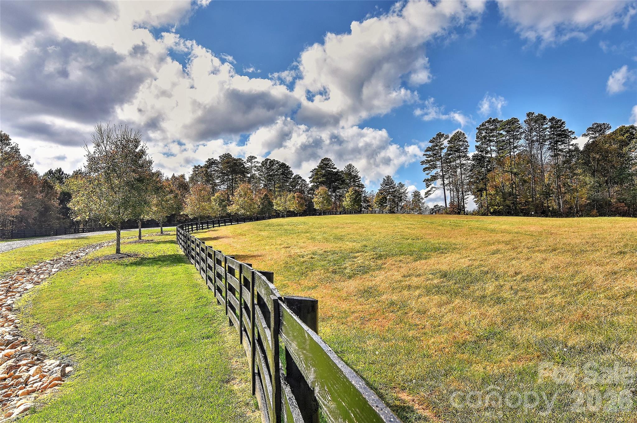 153 Badenyon Place — Union Grove