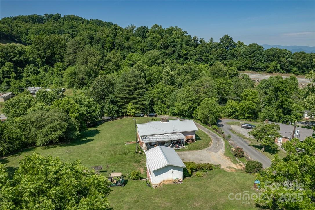 415 Weaverville Road — Asheville