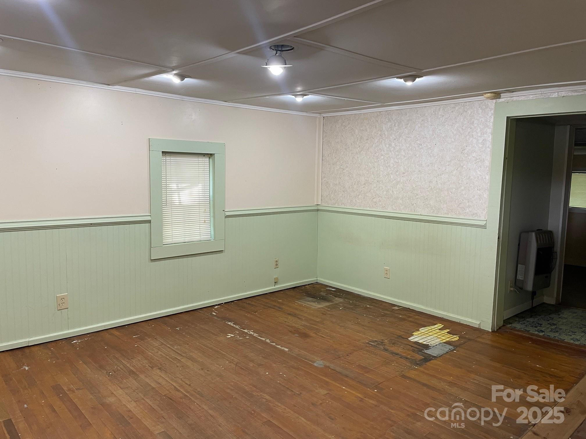 142 Whitewater Road — Sapphire