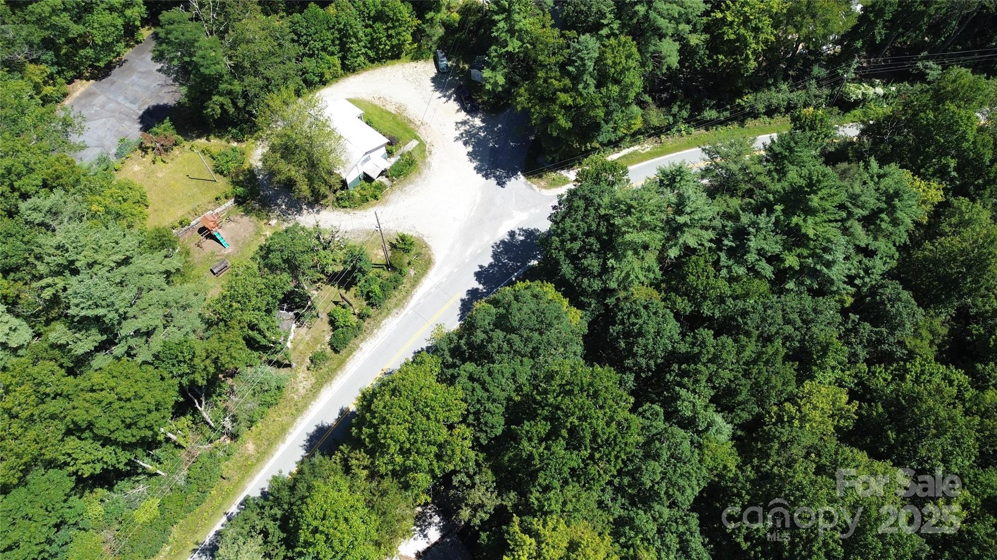142 Whitewater Road — Sapphire