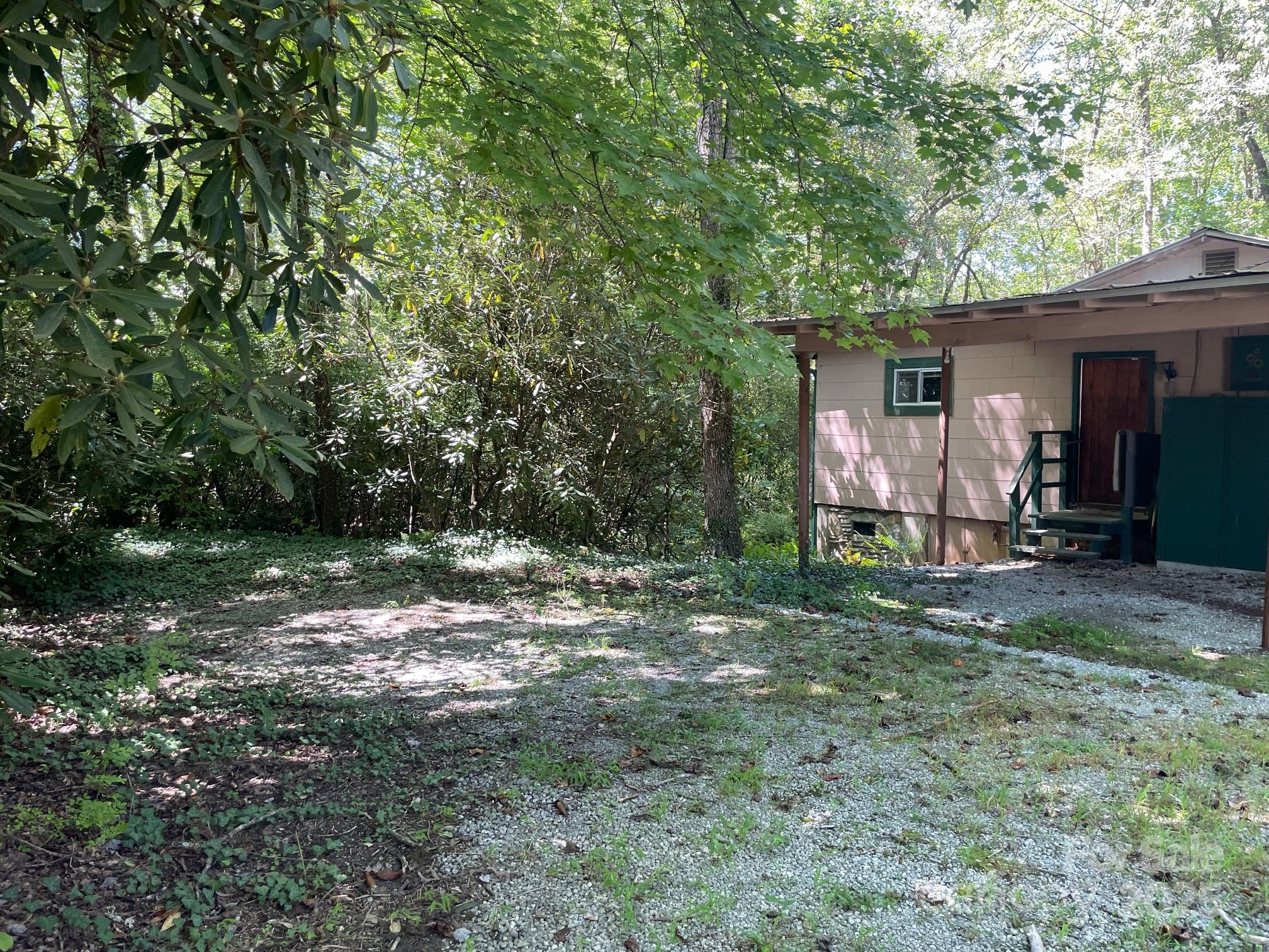 142 Whitewater Road — Sapphire