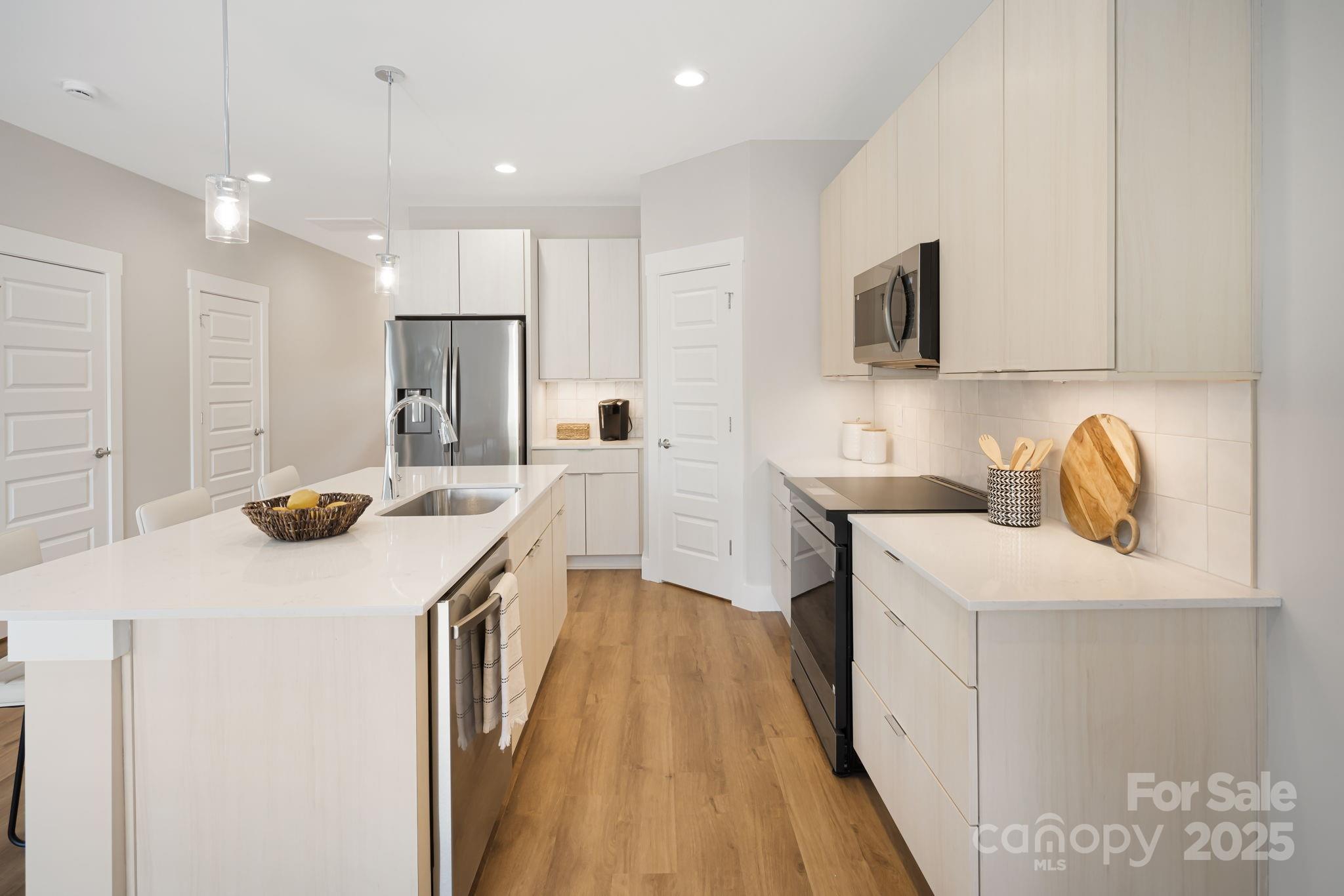 5 Bolton Street #3 — Asheville