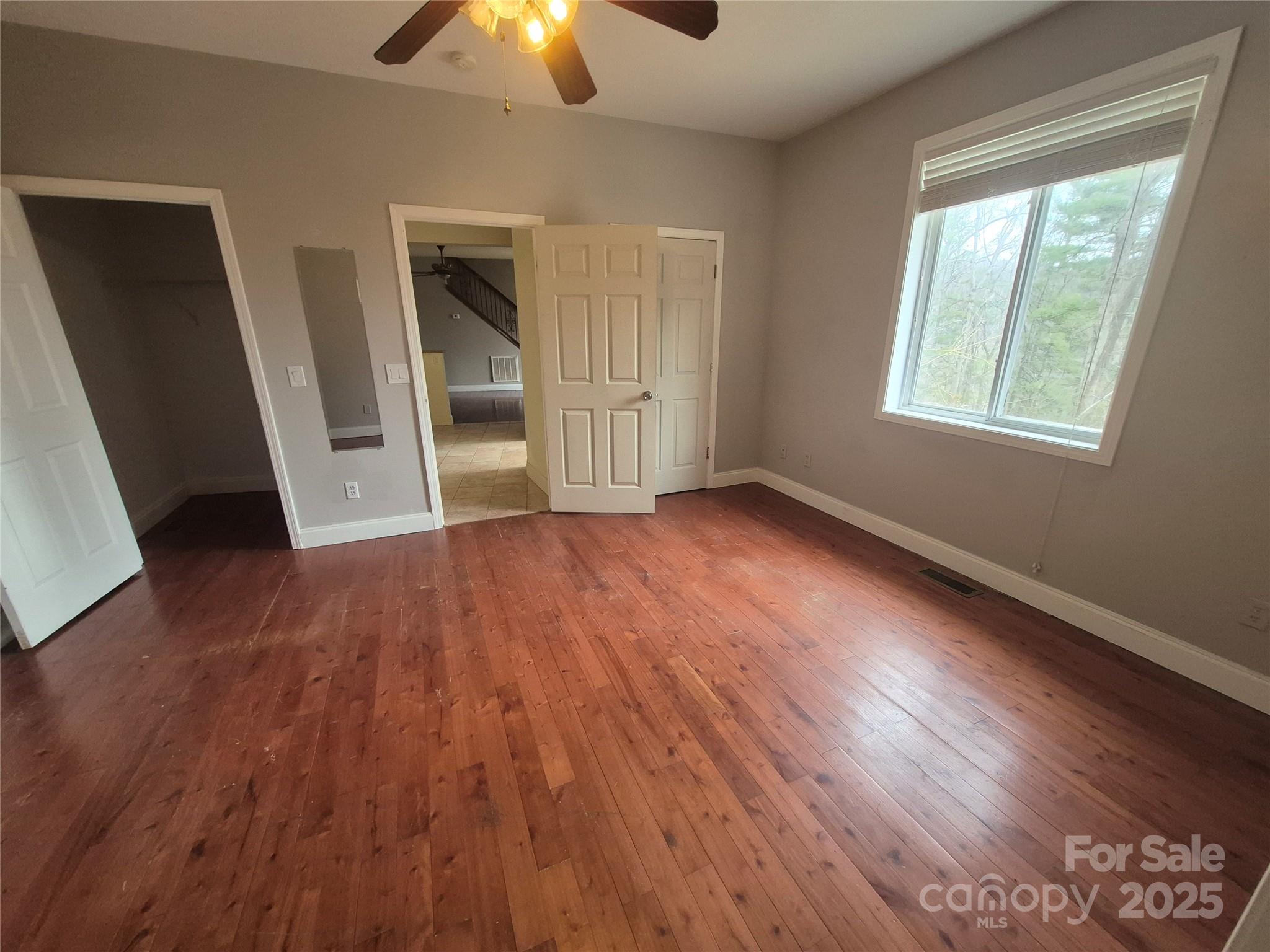 318 Vance Gap Road — Asheville