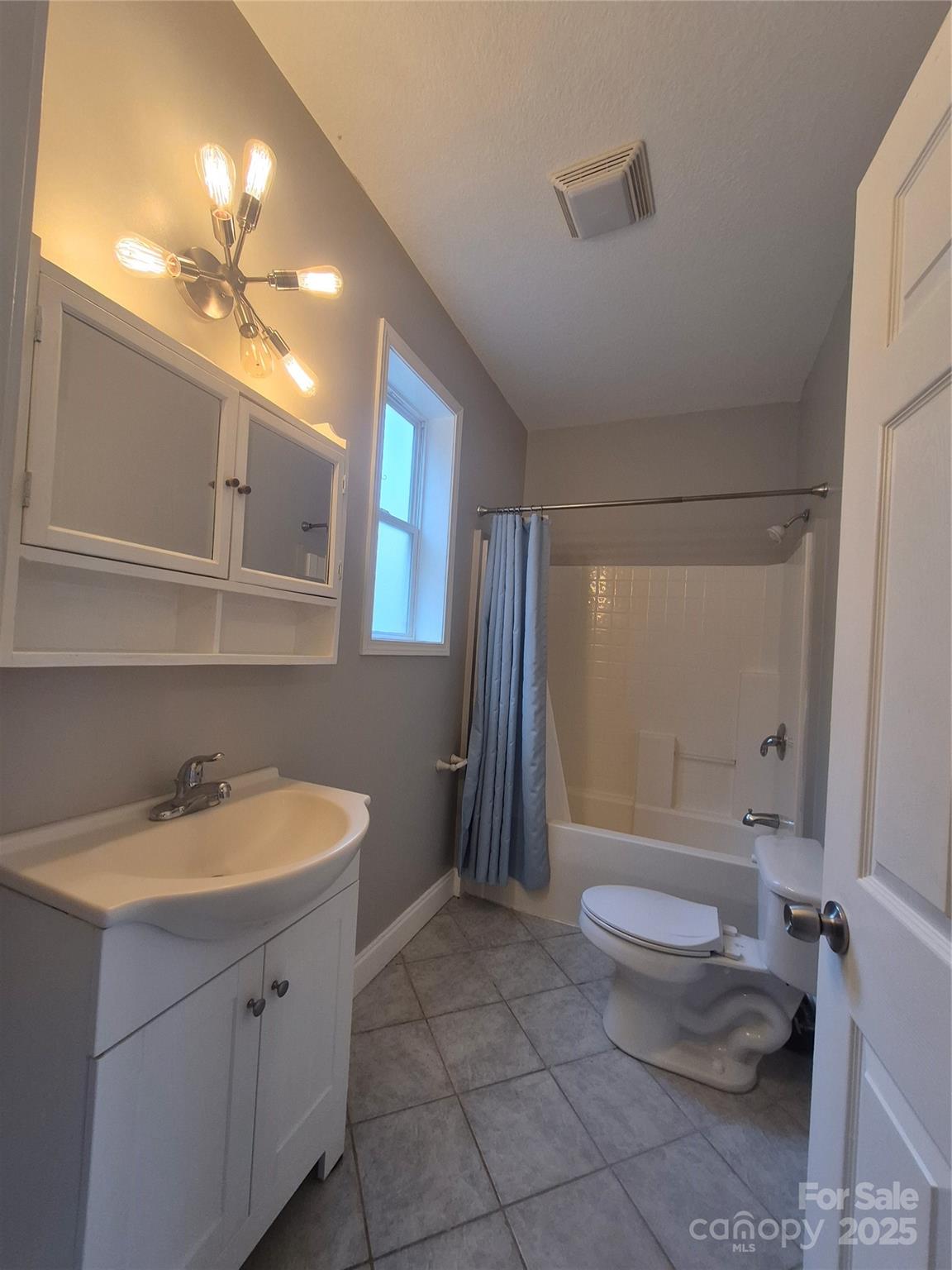 318 Vance Gap Road — Asheville