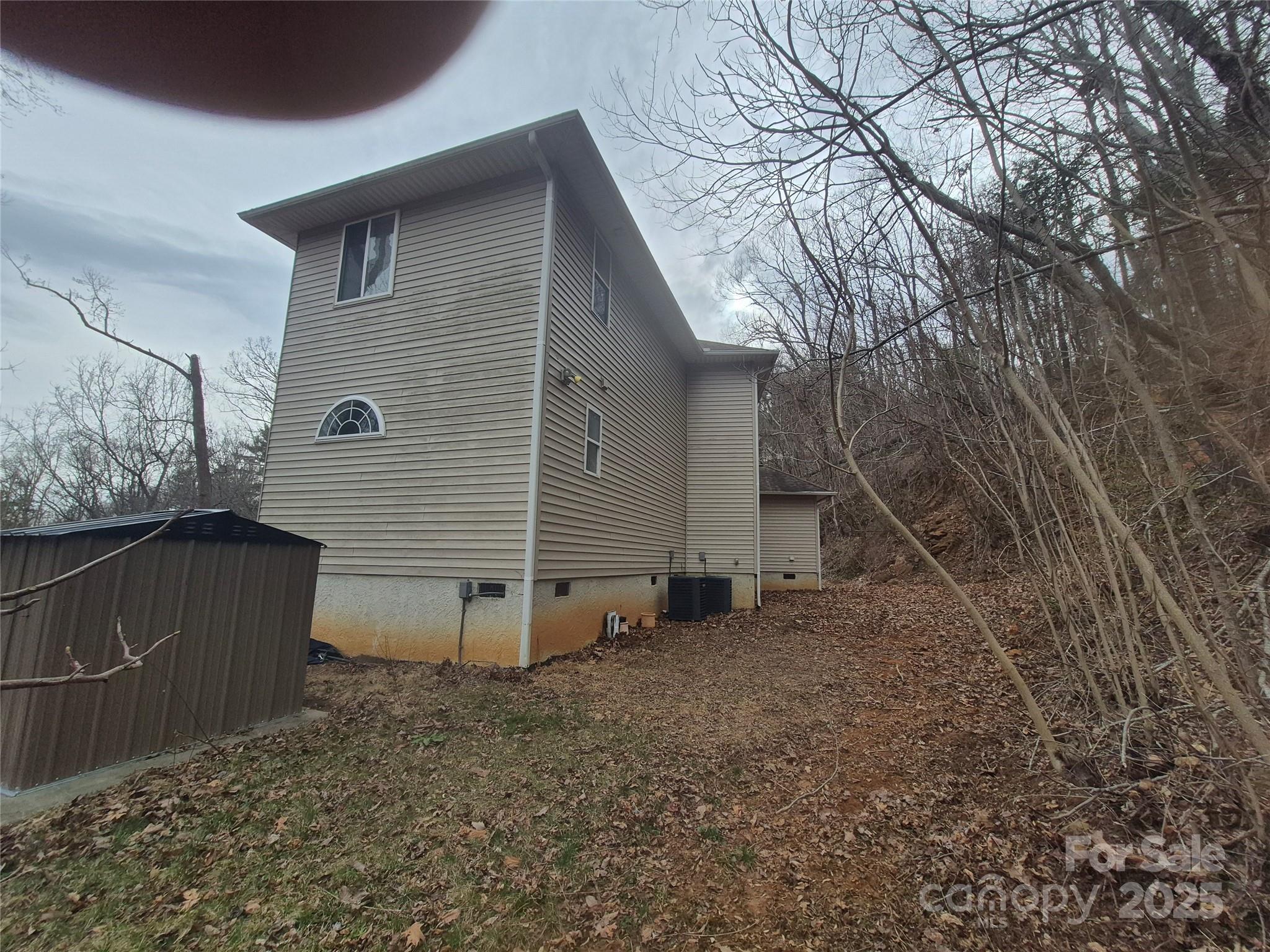 318 Vance Gap Road — Asheville