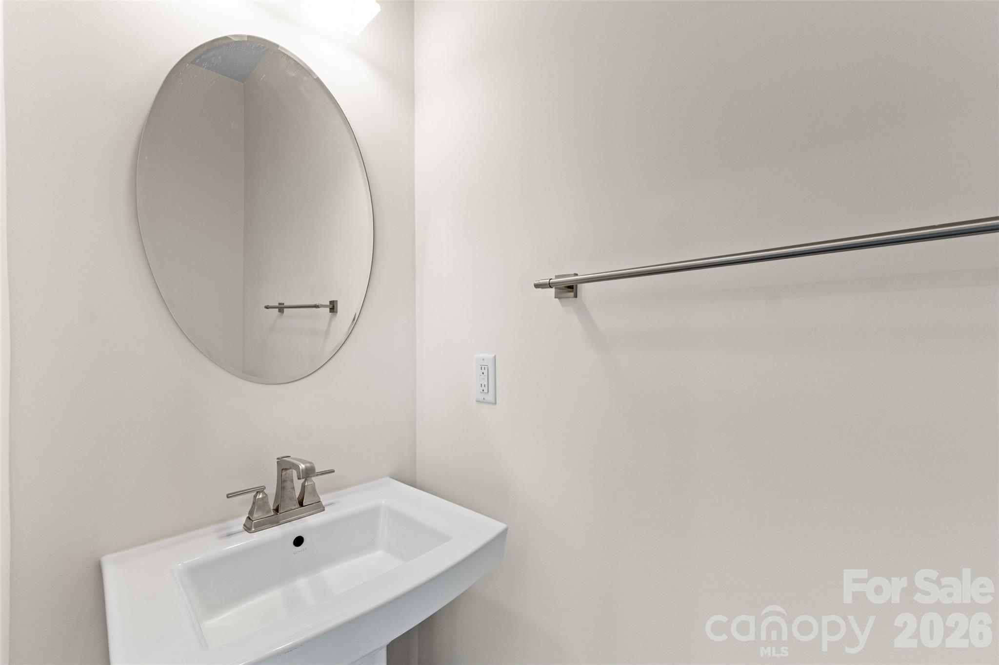 3645 S Tryon Street — Charlotte