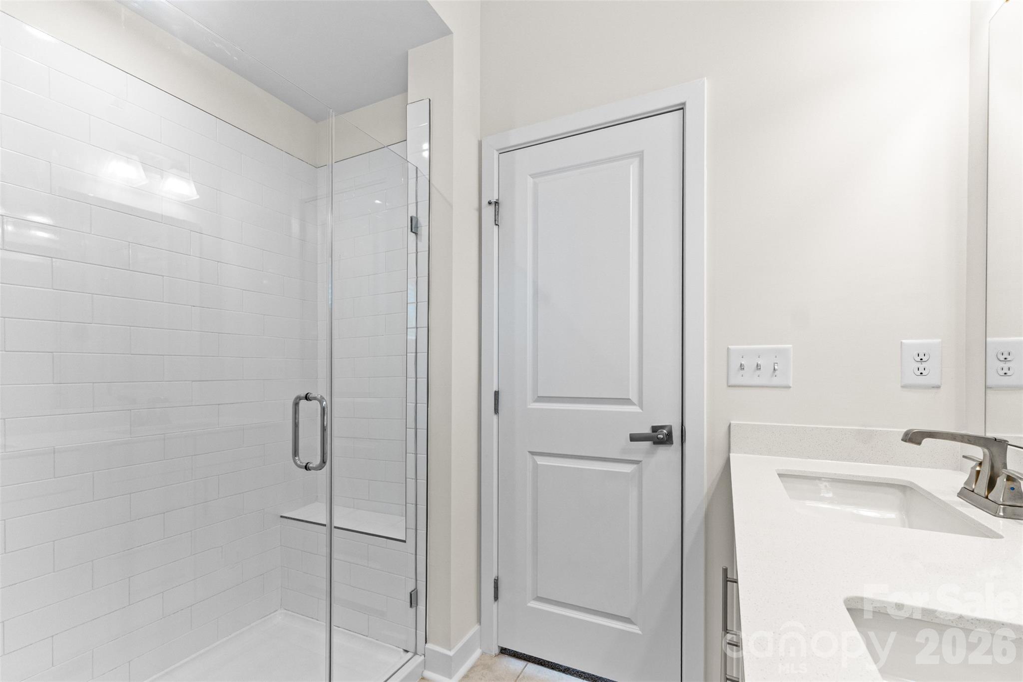 3645 S Tryon Street — Charlotte