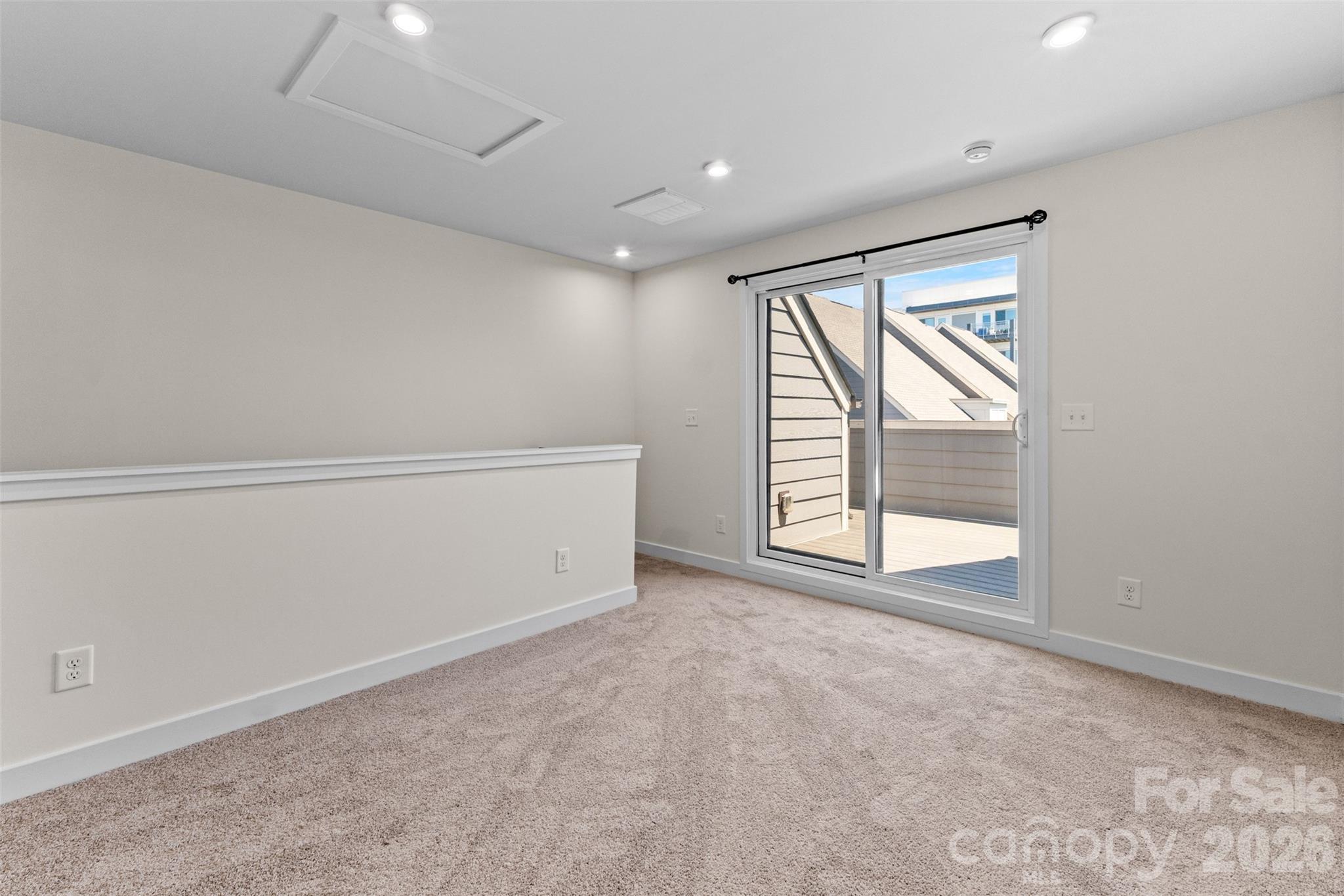 3645 S Tryon Street — Charlotte