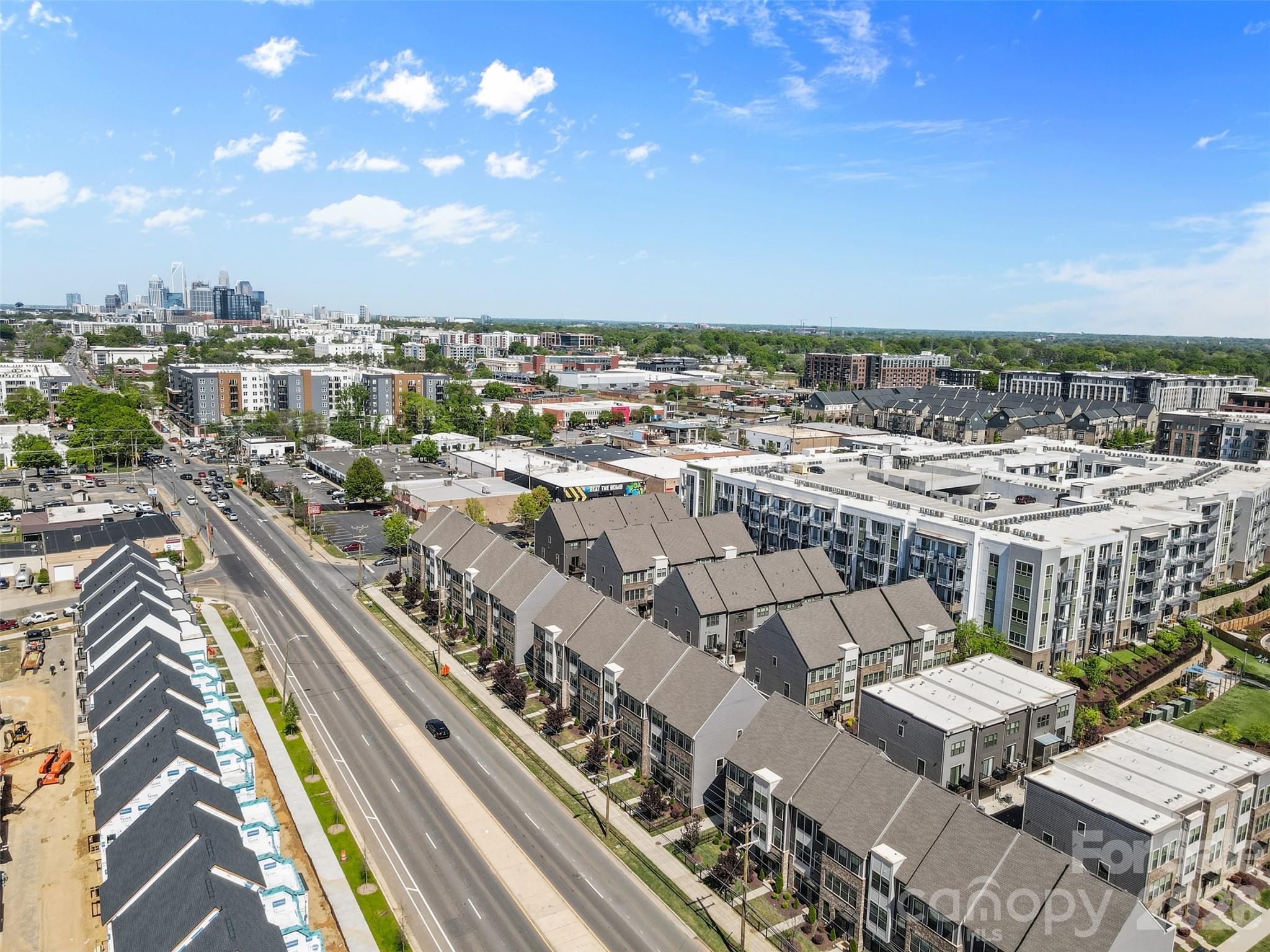 3645 S Tryon Street — Charlotte