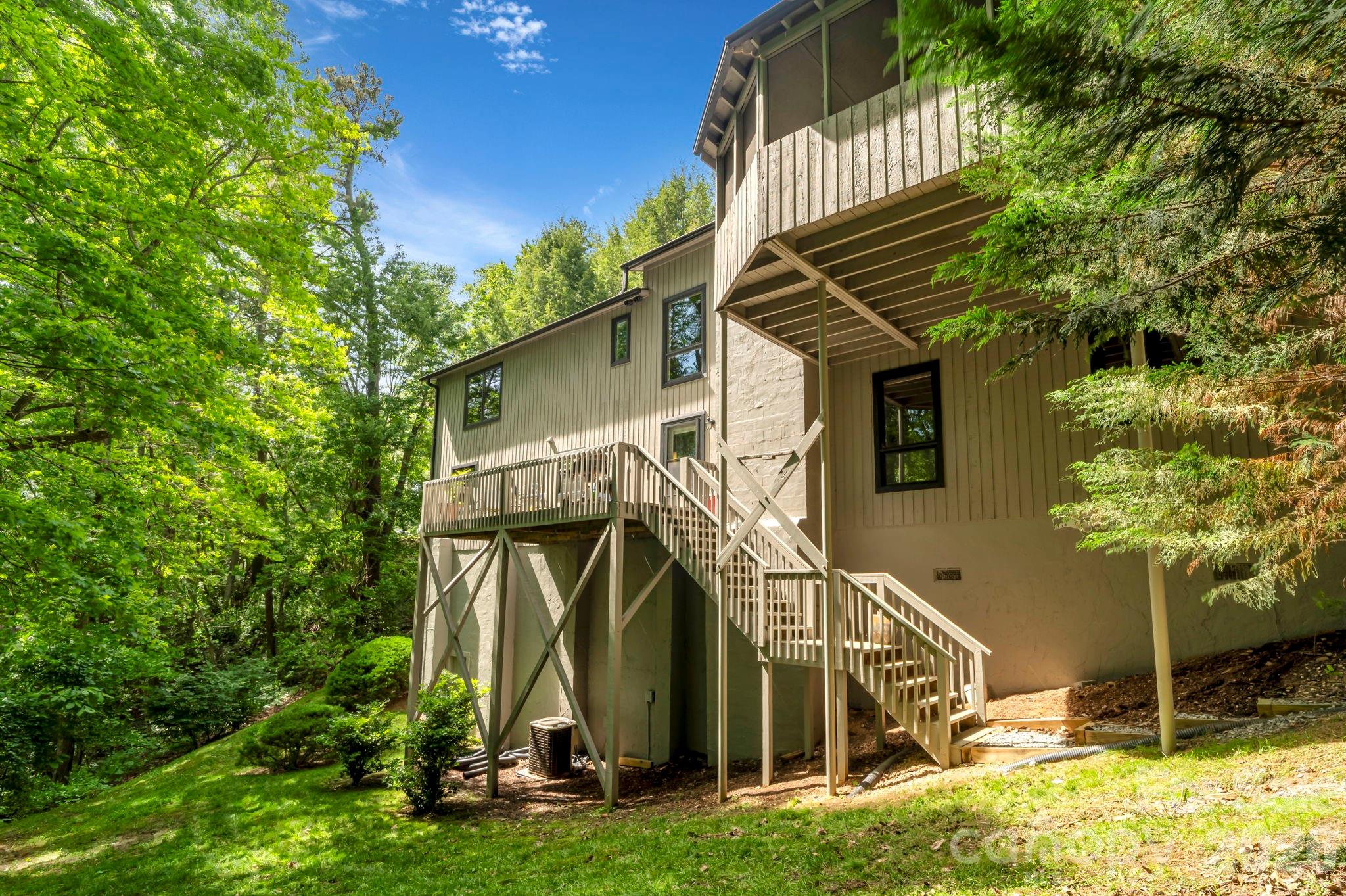 97 Ballantree Drive — Asheville