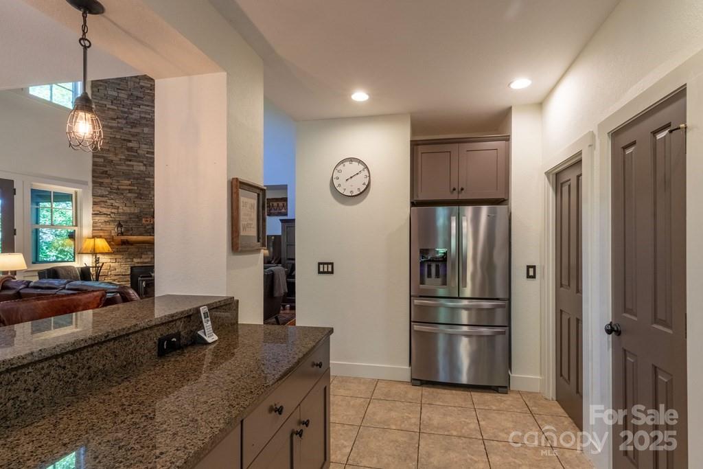48 Allspice Court — Tuckasegee