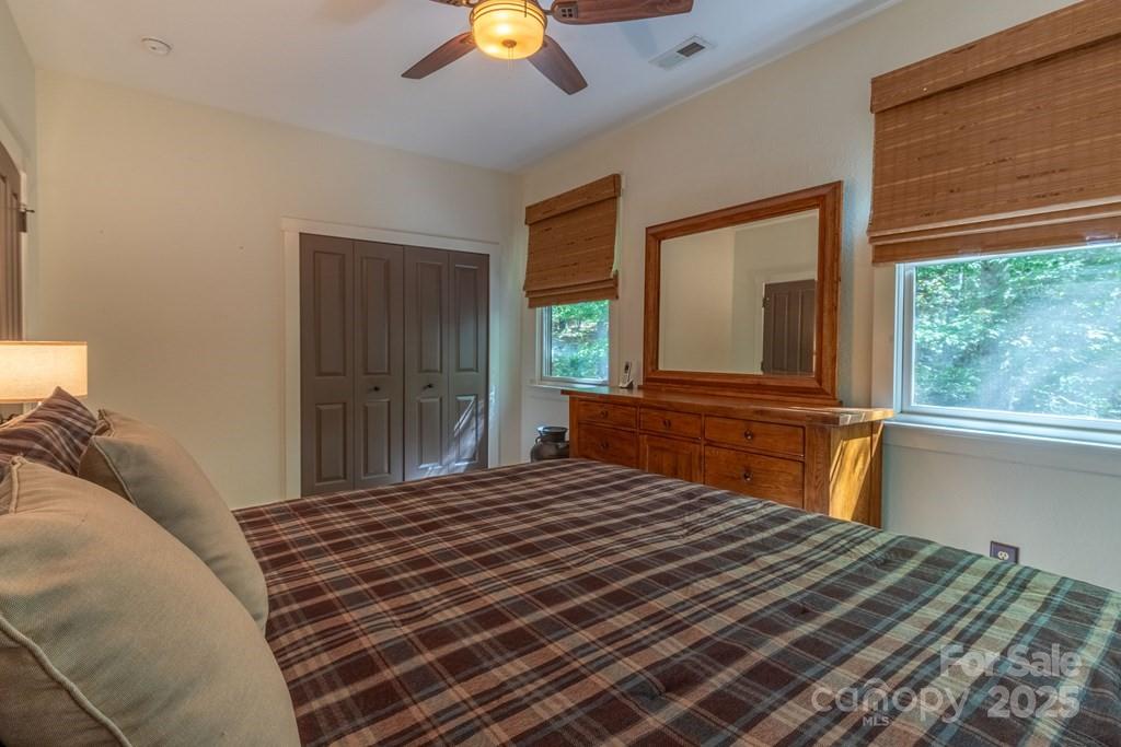 48 Allspice Court — Tuckasegee