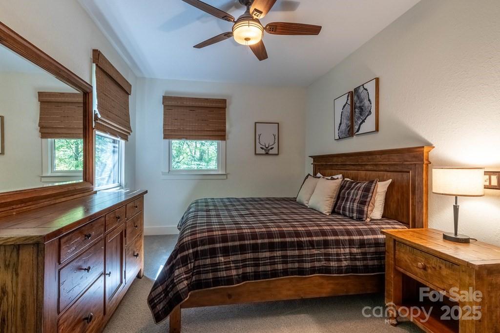 48 Allspice Court — Tuckasegee