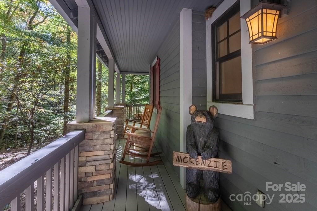 48 Allspice Court — Tuckasegee