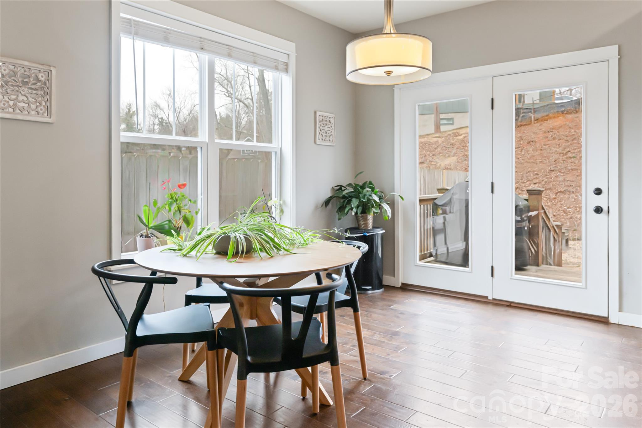123 Arline Henry Way — Asheville