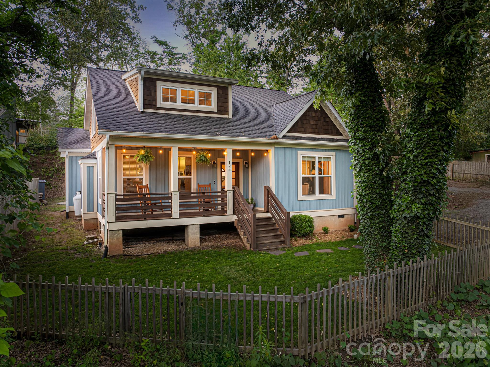 123 Arline Henry Way — Asheville