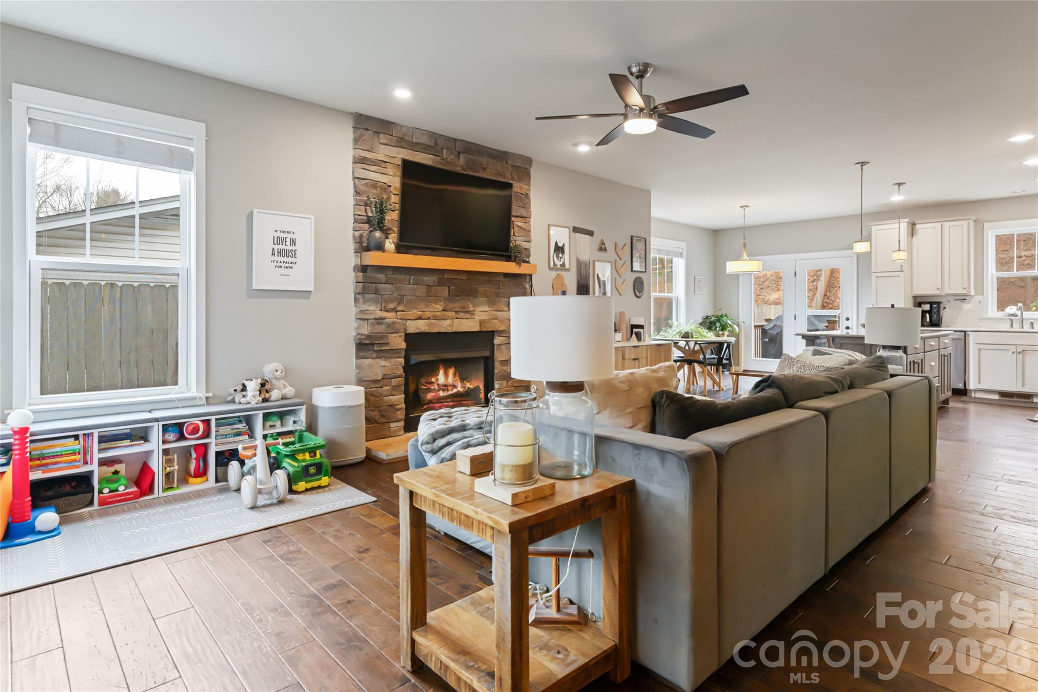 123 Arline Henry Way — Asheville