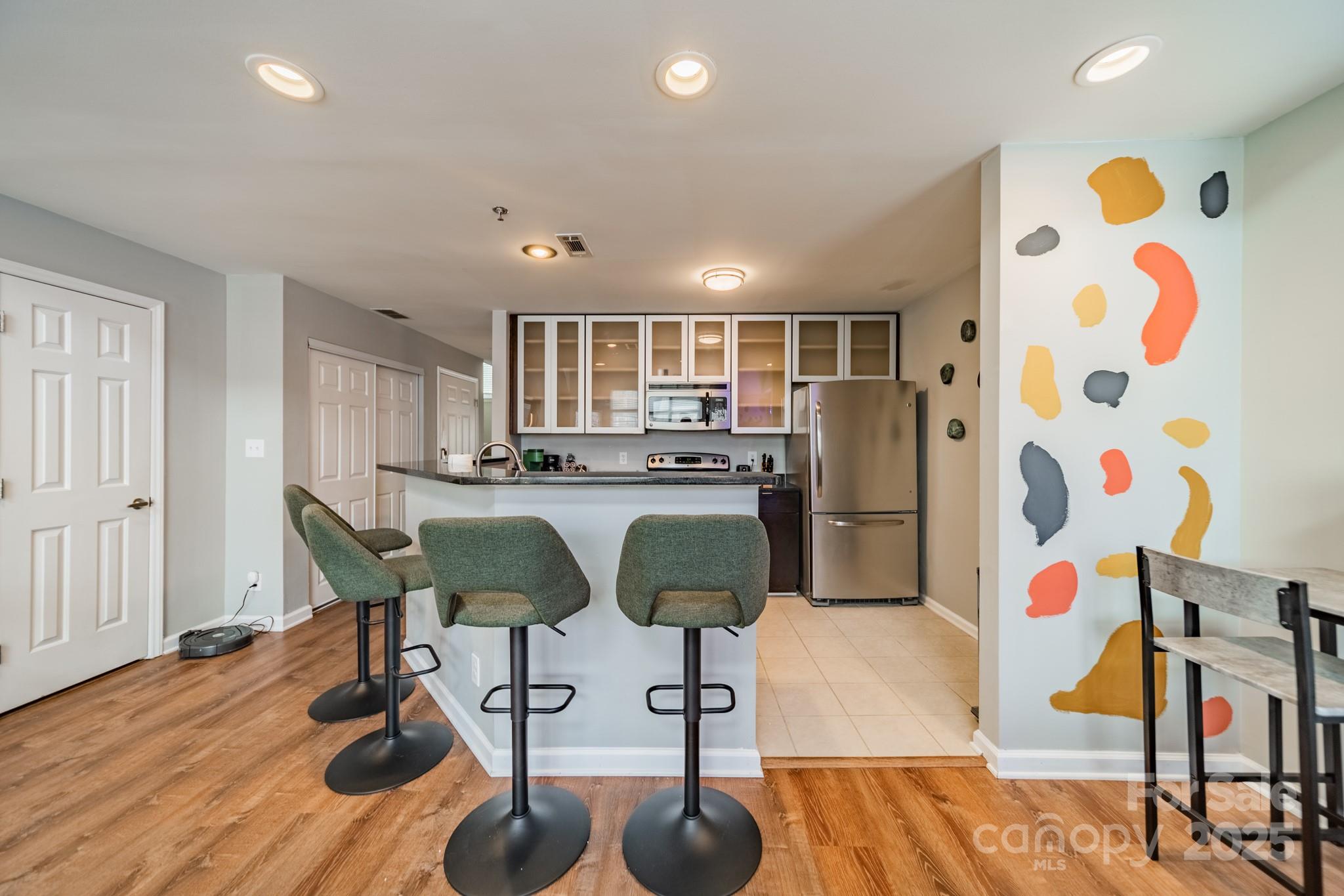 513 N Graham Street #3H — Charlotte