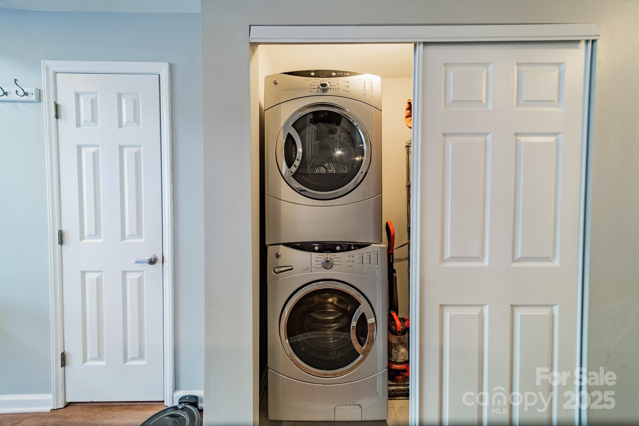 513 N Graham Street #3H — Charlotte