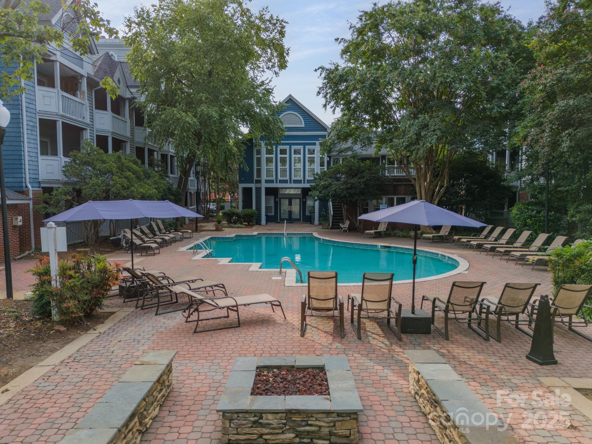513 N Graham Street #3H — Charlotte