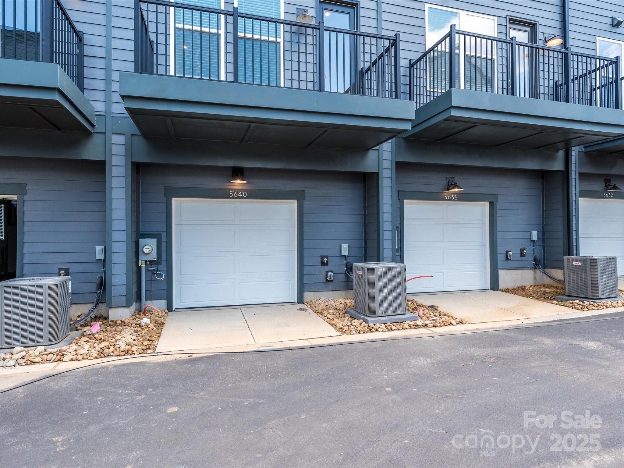 5640 Kingspan Drive — Charlotte