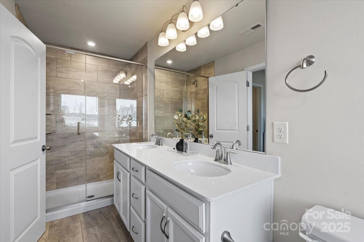 9042 Northfield Crossing Drive — Charlotte