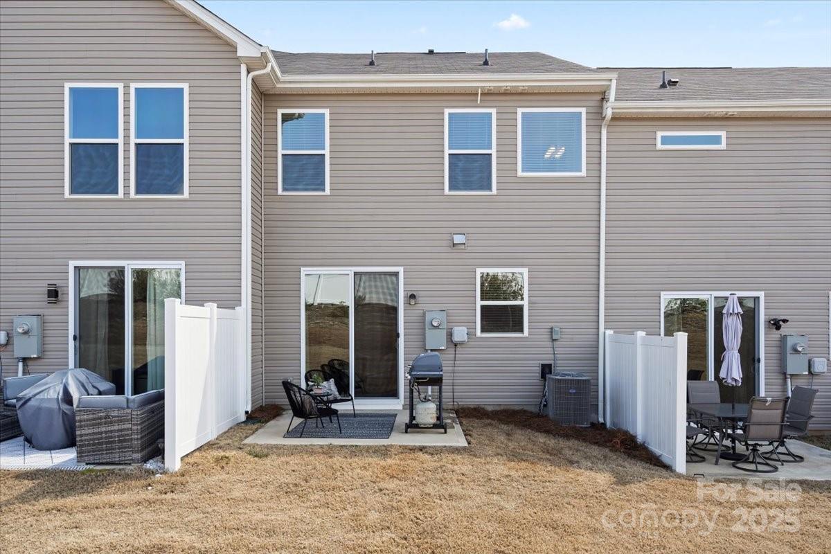9042 Northfield Crossing Drive — Charlotte