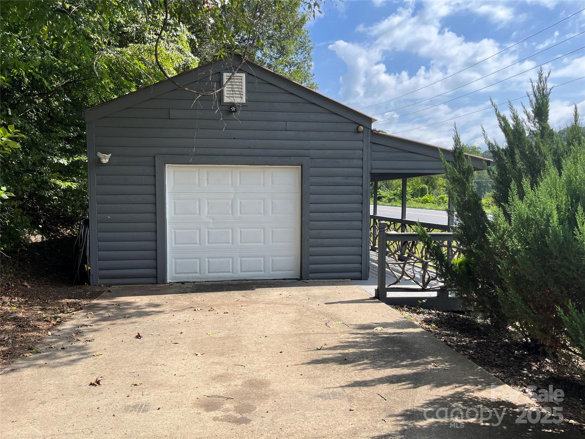 1961 Cane Creek Road — Fletcher