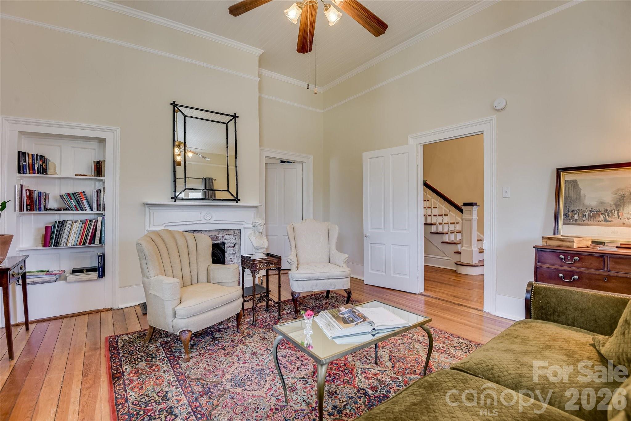 501 Buncombe Street — Edgefield