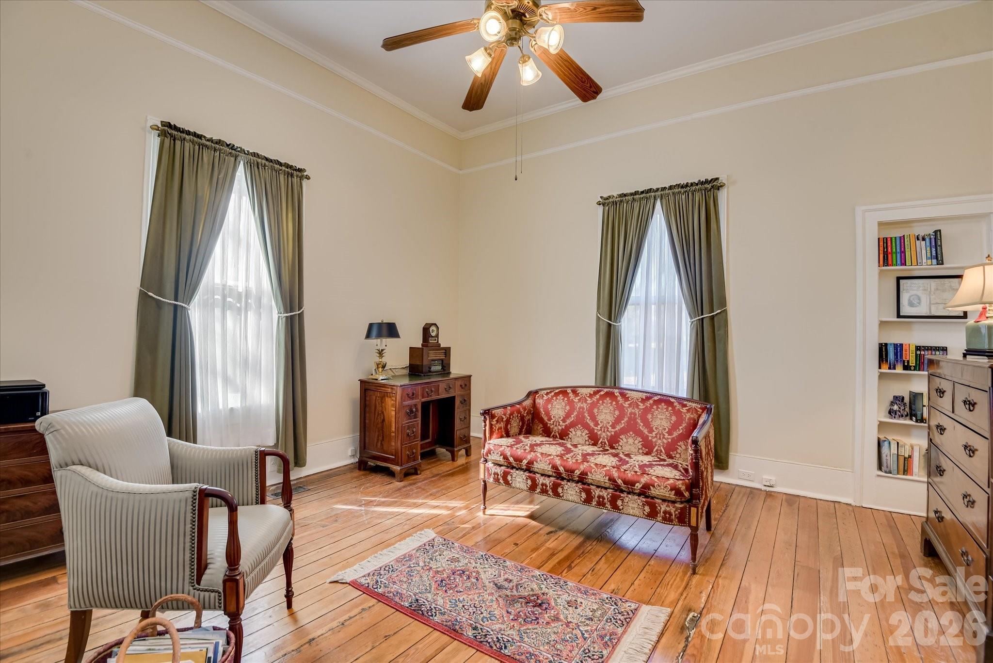 501 Buncombe Street — Edgefield