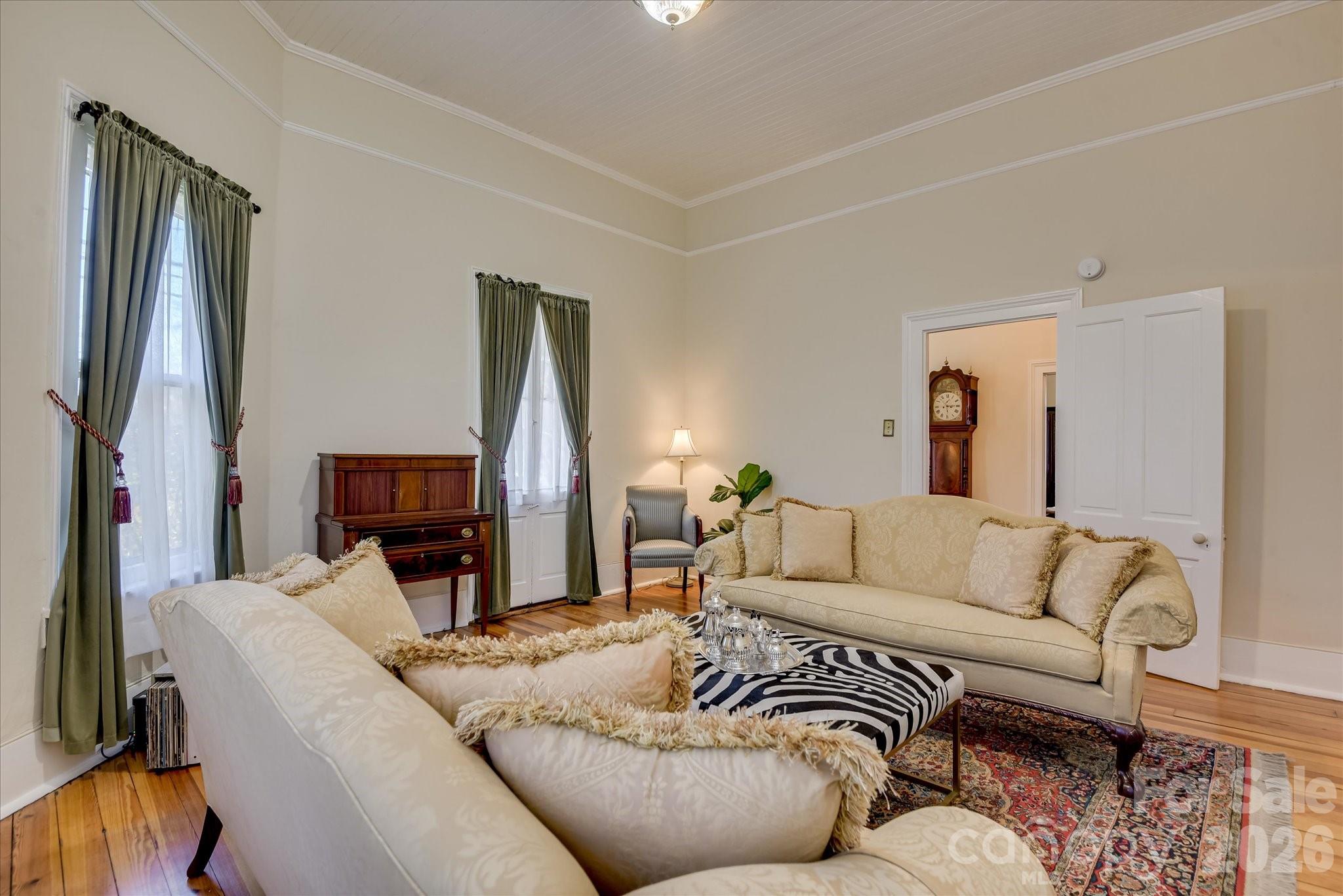 501 Buncombe Street — Edgefield