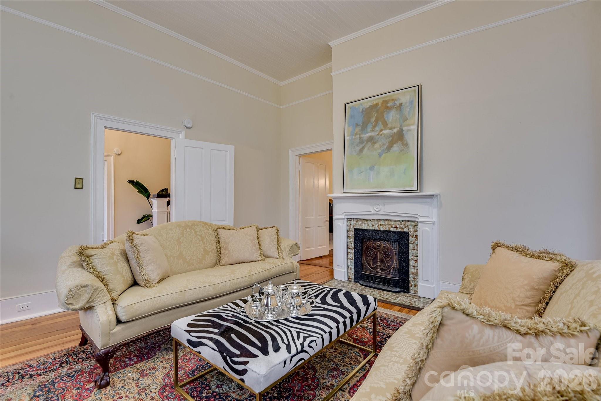 501 Buncombe Street — Edgefield