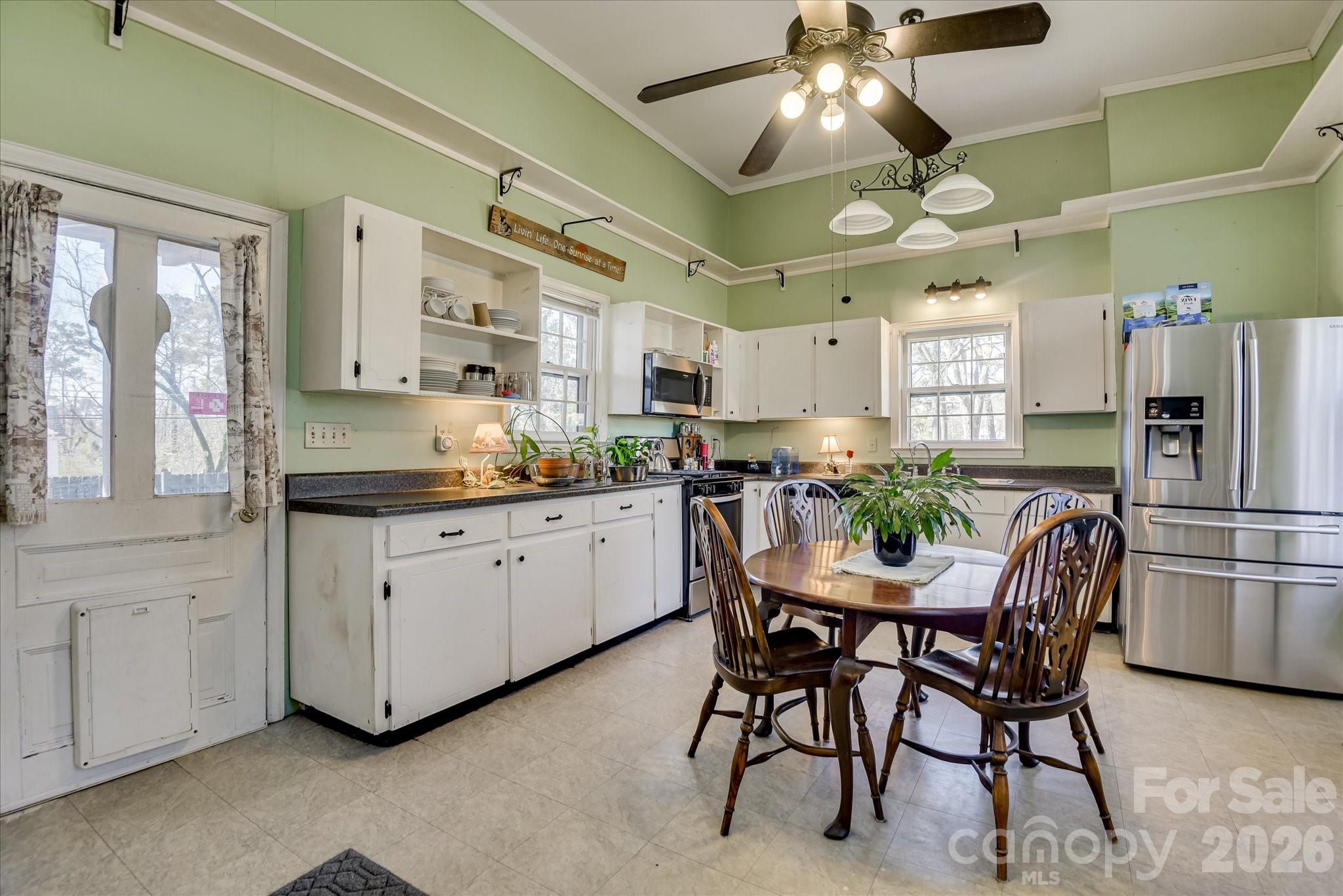 501 Buncombe Street — Edgefield