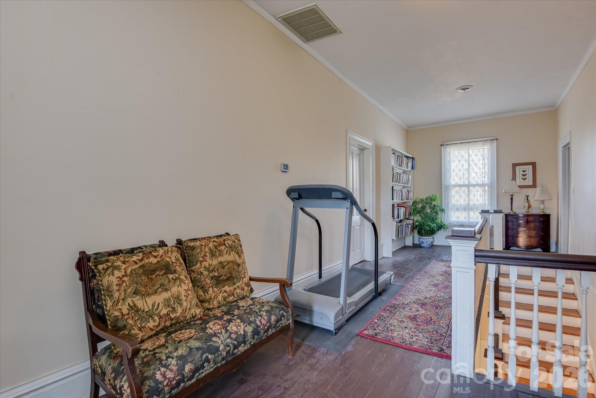 501 Buncombe Street — Edgefield