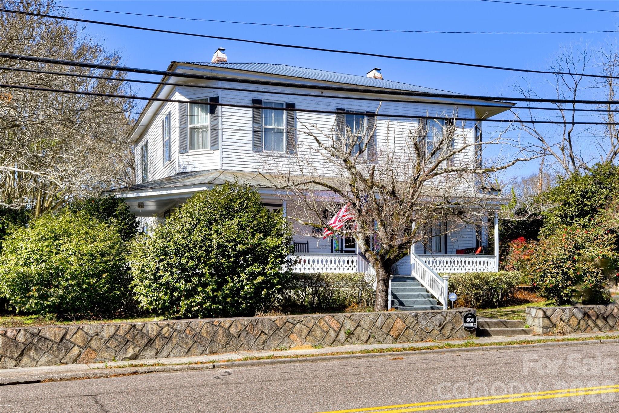 501 Buncombe Street — Edgefield