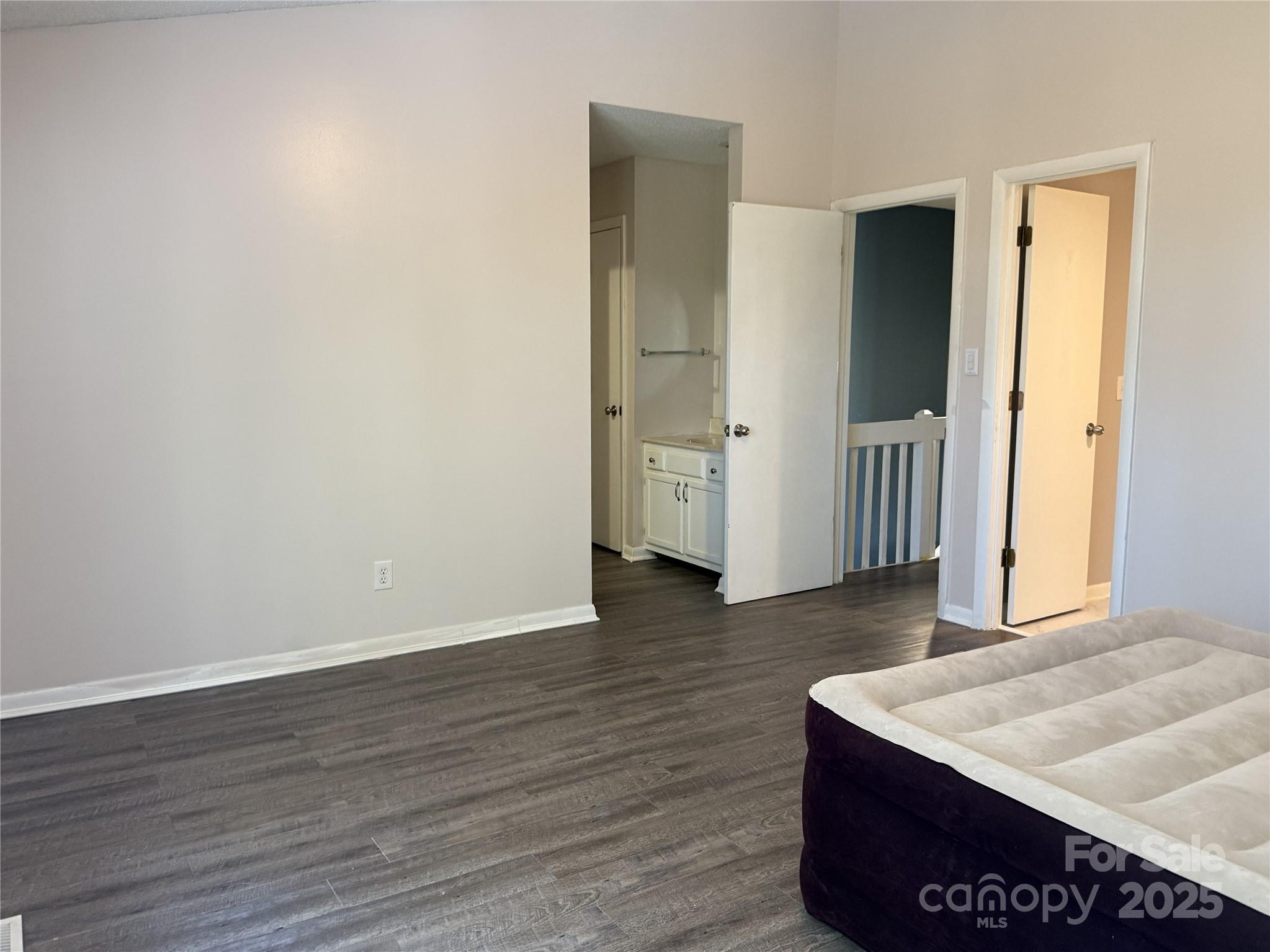 22 Hollybrook Drive — Asheville