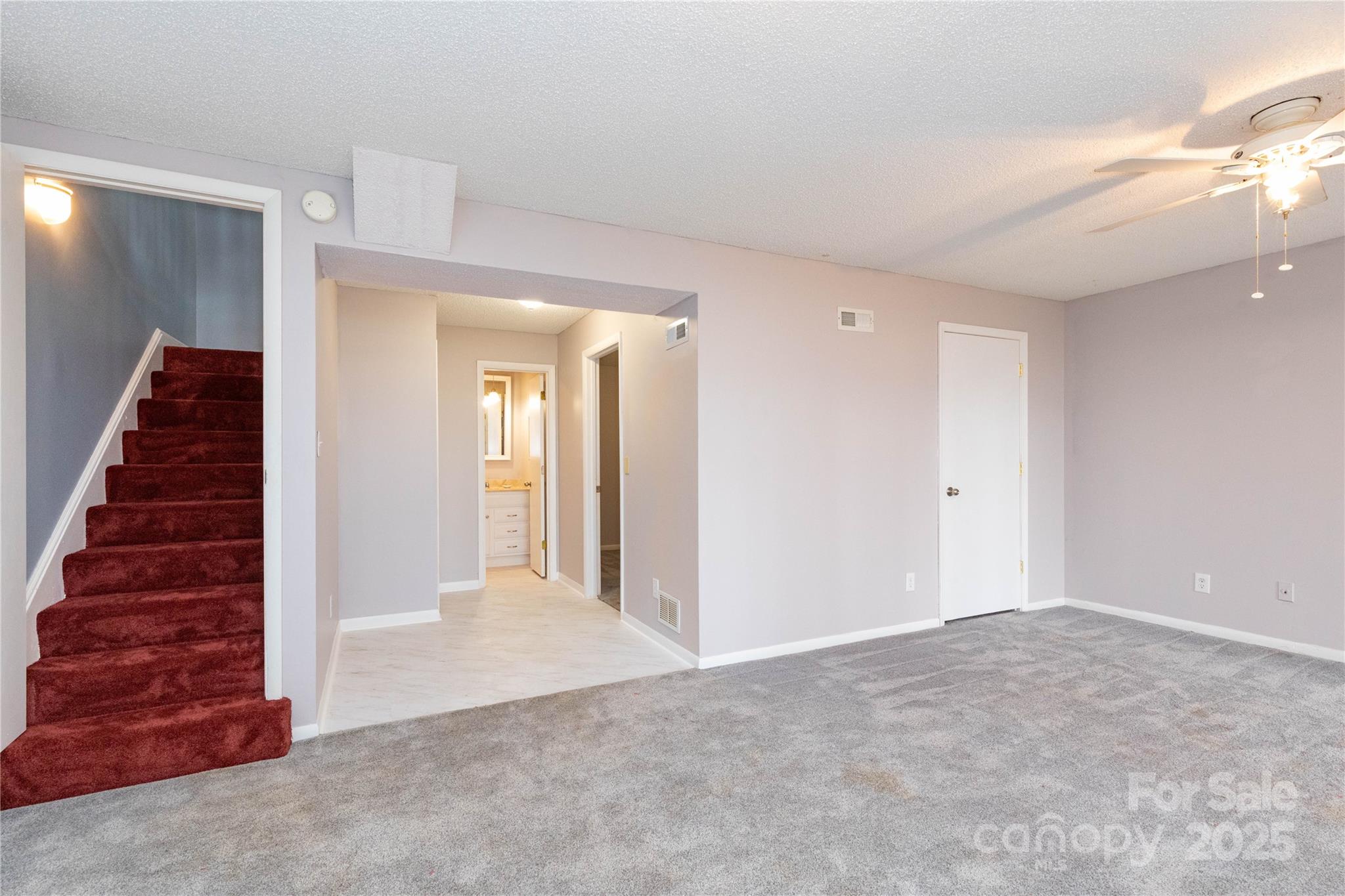 22 Hollybrook Drive — Asheville