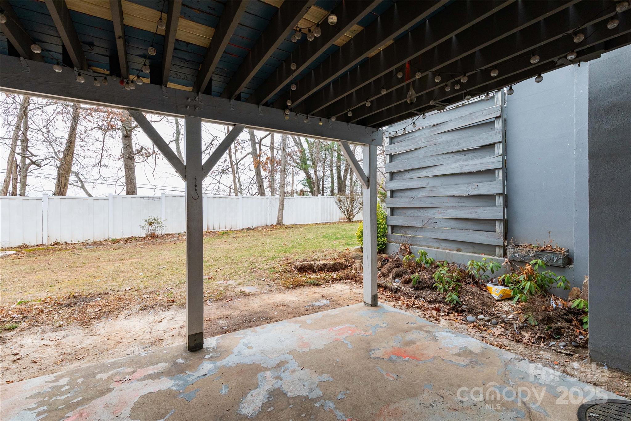 22 Hollybrook Drive — Asheville