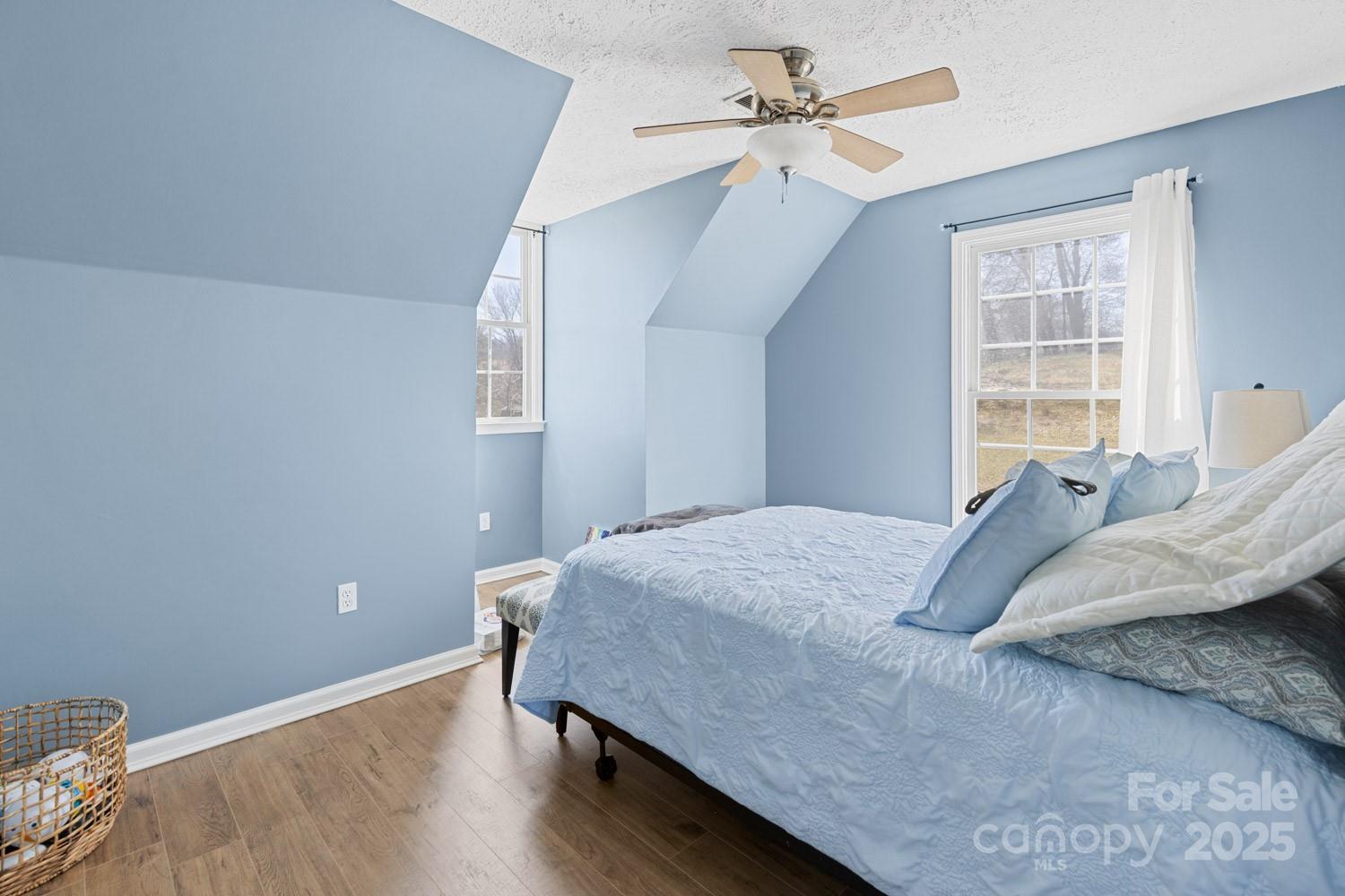 122 Ramsey Road — Asheville